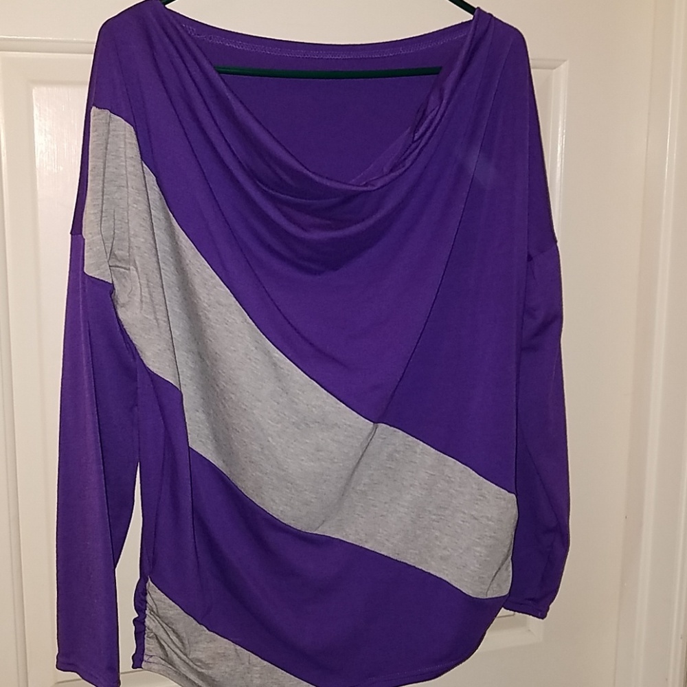 Like new purple gray long sleeve large top